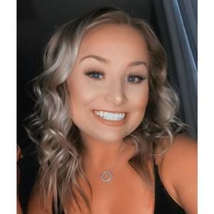 Meet your Posher, Candace